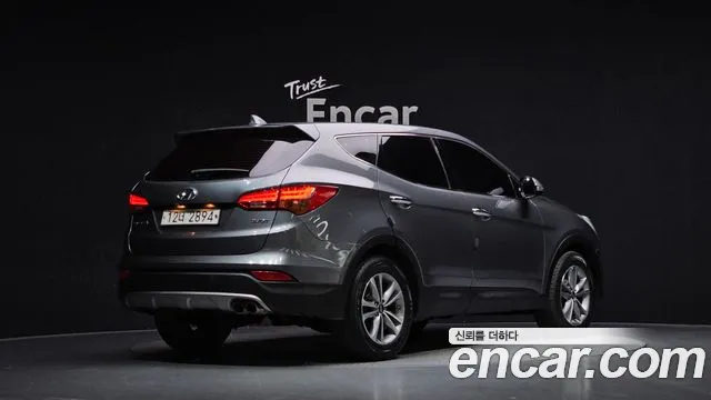 Hyundai Santa Fe 2015 thumb 2