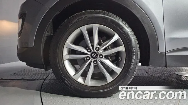 Hyundai Santa Fe 2015 thumb 5