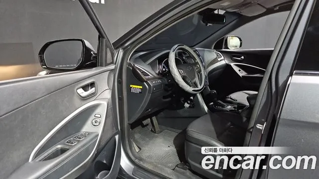 Hyundai Santa Fe 2015 thumb 10