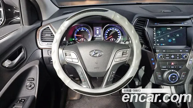 Hyundai Santa Fe 2015 thumb 12