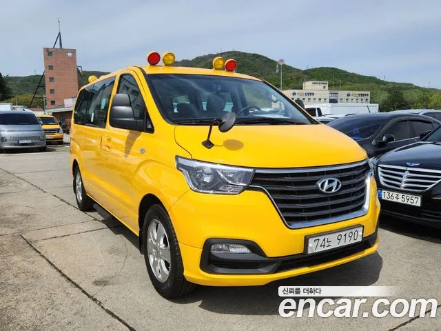 Hyundai Starex 2021 thumb 3
