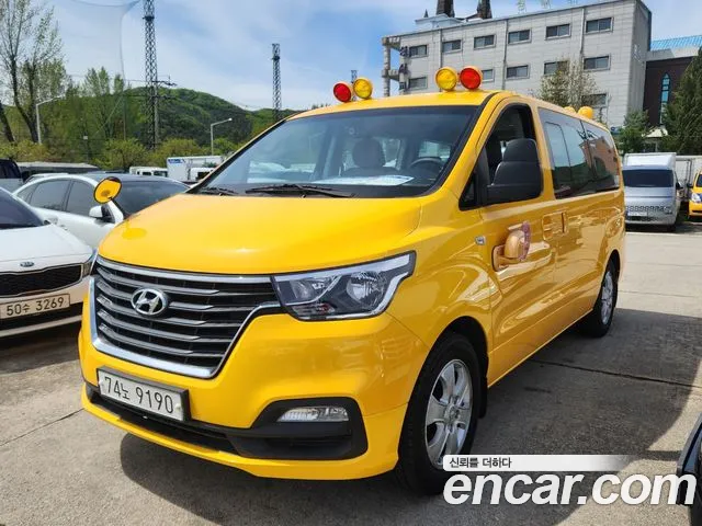 Hyundai Starex 2021 thumb 11