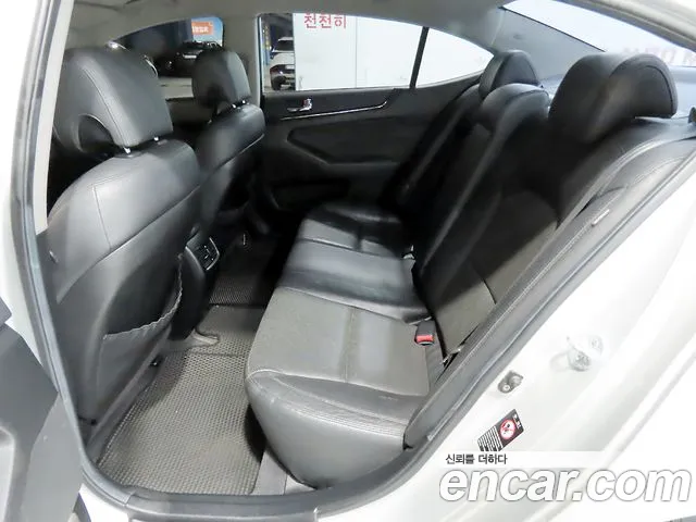 Kia K7 2010 thumb 7