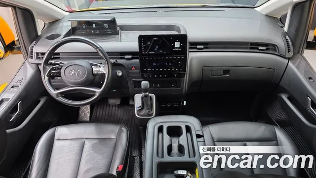 Hyundai Staria 2022 thumb 7