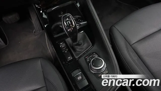 BMW X1 2022 thumb 8
