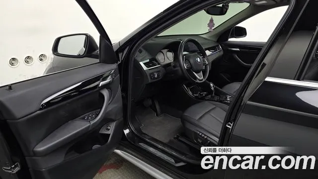 BMW X1 2022 thumb 9