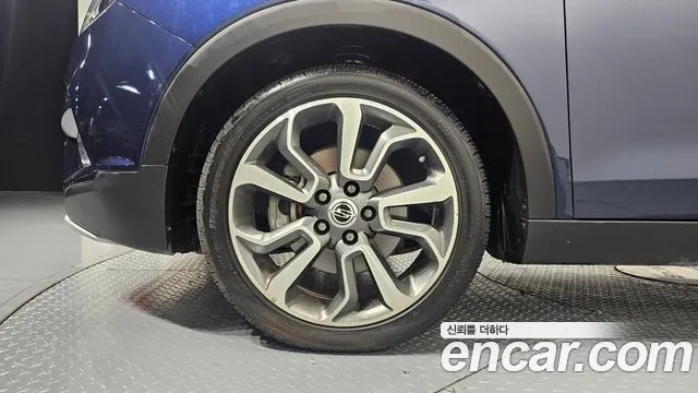 KG_Mobility_Ssangyong TIBOLI 2016 thumb 4