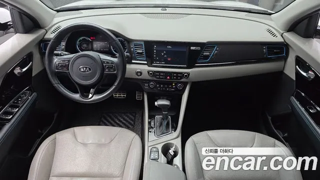 Kia Niro 2016 thumb 7