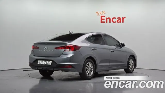 Hyundai Avante 2018 thumb 2