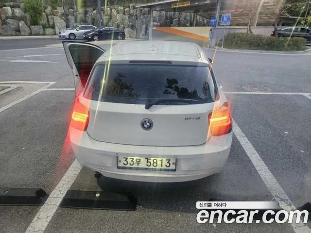 BMW 1-Series 2014 thumb 2