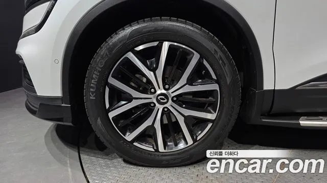 Renault-KoreaSamsung Koleos 2021 thumb 5