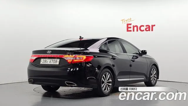 Hyundai Grandeur 2011 thumb 2