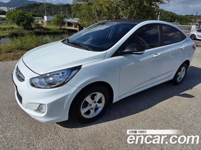Hyundai Accent 2014 thumb 10