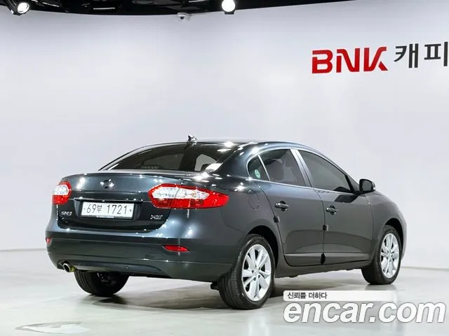 Renault-KoreaSamsung Fluence 2013 thumb 2