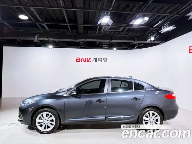 Renault-KoreaSamsung Fluence 2013 thumb 3