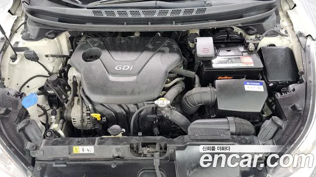 Hyundai Avante 2013 thumb 5