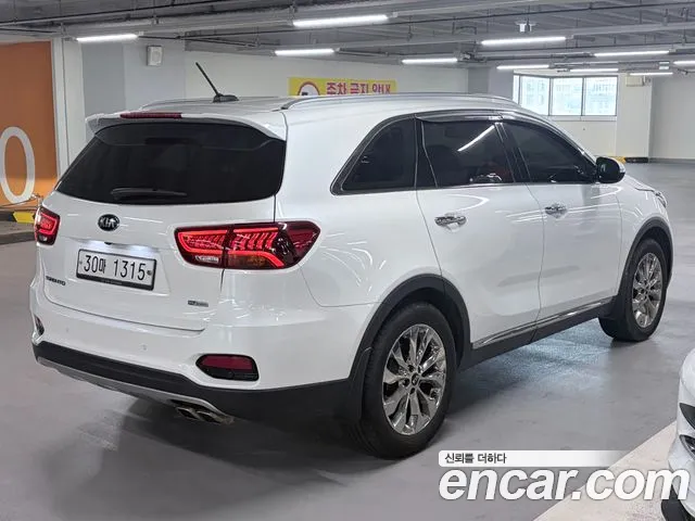 Kia Sorento 2018 thumb 5