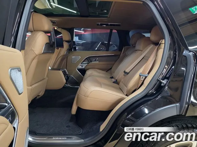 Land Rover Range Rover 2025 thumb 11