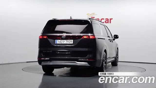 Kia Carnival 2020 thumb 3