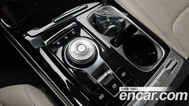 Kia Carnival 2020 thumb 8