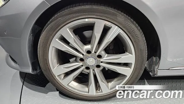 Mercedes-Benz E-Класс 2015 thumb 5