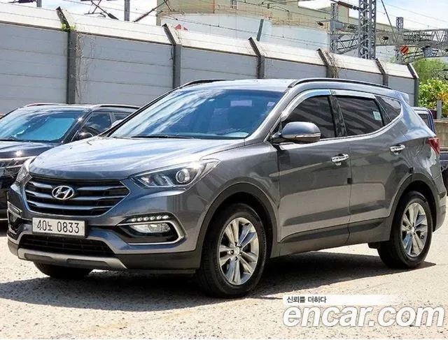 Hyundai Santa Fe 2016 thumb 2