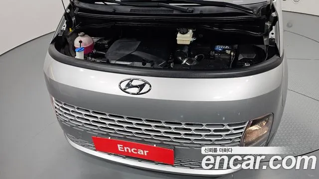 Hyundai Staria 2021 thumb 6
