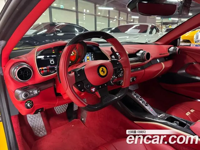 Ferrari 812 2020 thumb 4