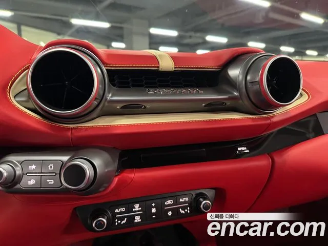 Ferrari 812 2020 thumb 9