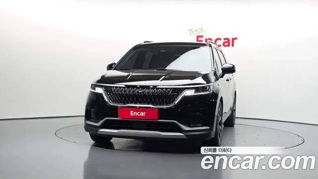 Kia Carnival 2023 thumb 3