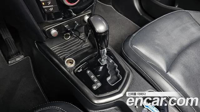 KG_Mobility_Ssangyong TIBOLI 2016 thumb 9