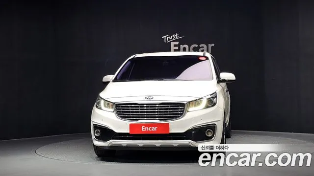Kia Carnival 2017 thumb 3