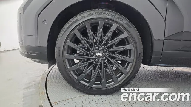 Hyundai Santa Fe 2023 thumb 5