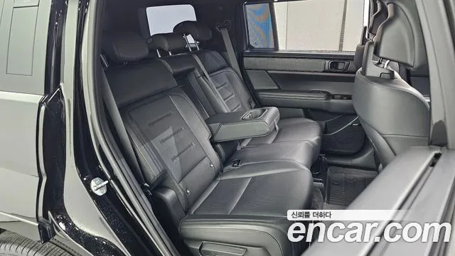 Hyundai Santa Fe 2023 thumb 11