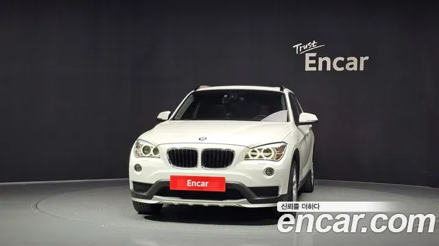 BMW X1 2015 thumb 3