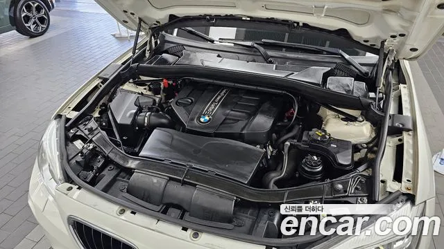 BMW X1 2015 thumb 6