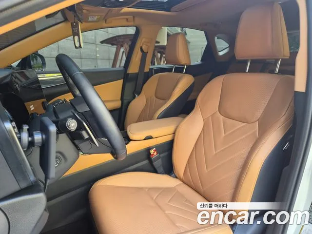 Lexus NX 2025 thumb 10