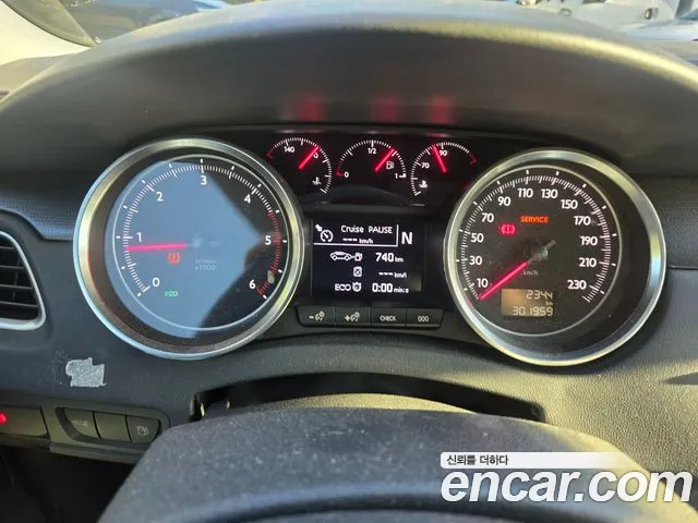 Peugeot 508 2015 thumb 7