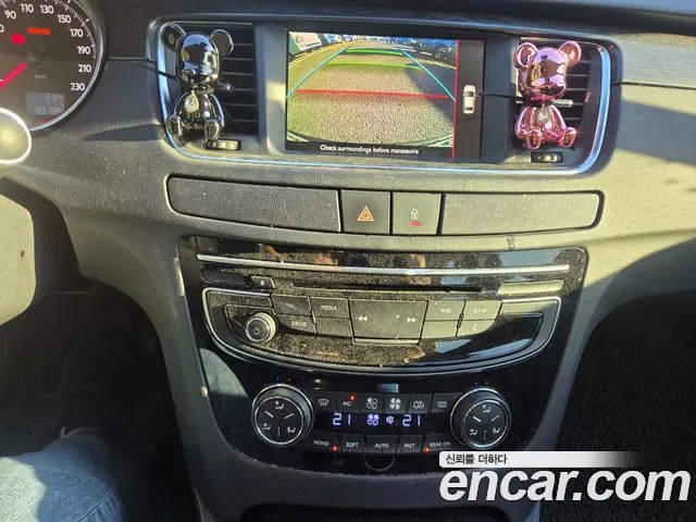 Peugeot 508 2015 thumb 10