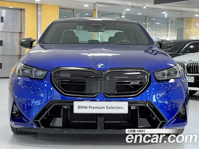 BMW M5 2025 thumb 3