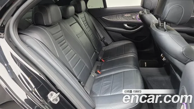 Mercedes-Benz E-Класс 2023 thumb 11