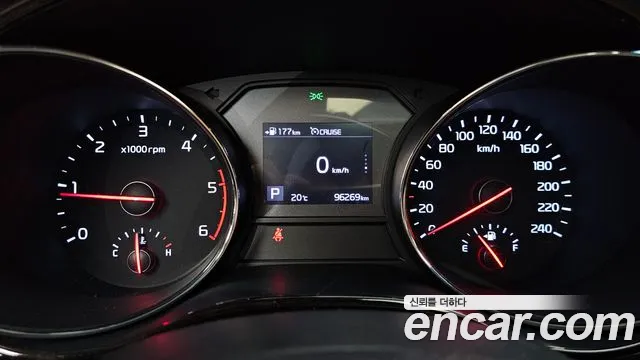 Kia Carnival 2020 thumb 7