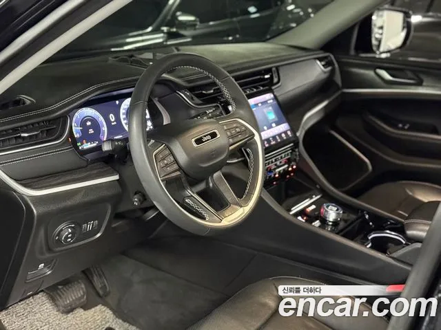 Jeep Cherokee 2022 thumb 9