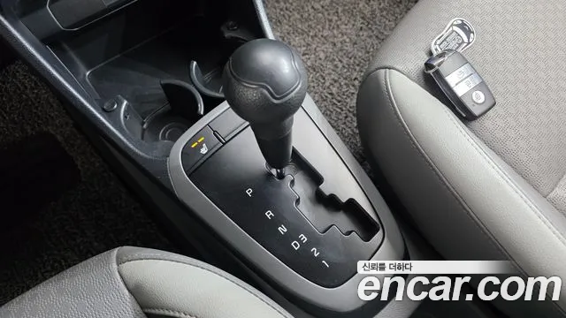 Kia Morning 2018 thumb 9