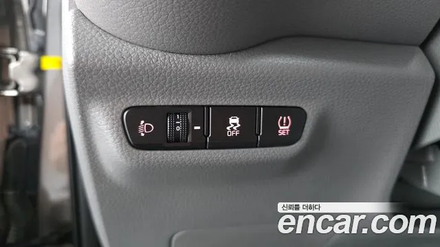 Kia Morning 2018 thumb 12