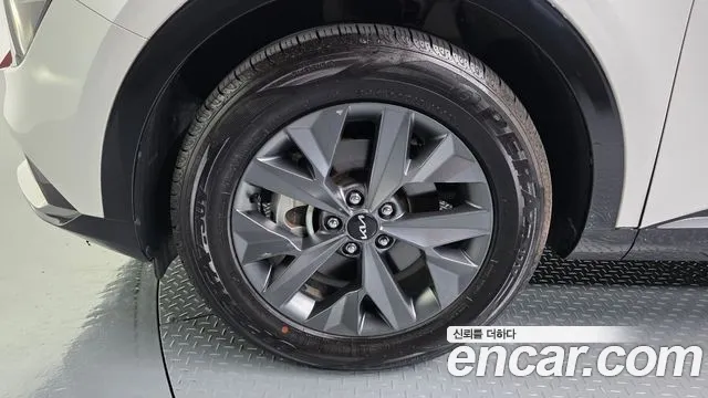 Kia Sportage 2023 thumb 5