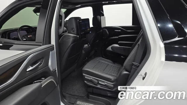 Cadillac Escalade 2024 thumb 12