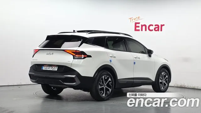 Kia Sportage 2022 thumb 2