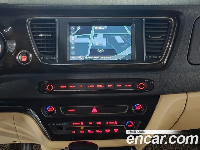 Kia Carnival 2019 thumb 7