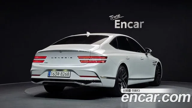 Genesis G80 2024 thumb 2